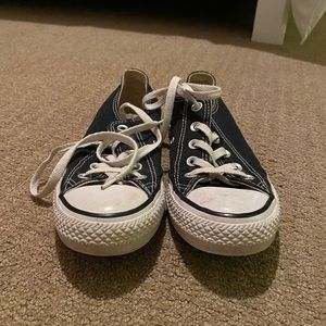 Black converse